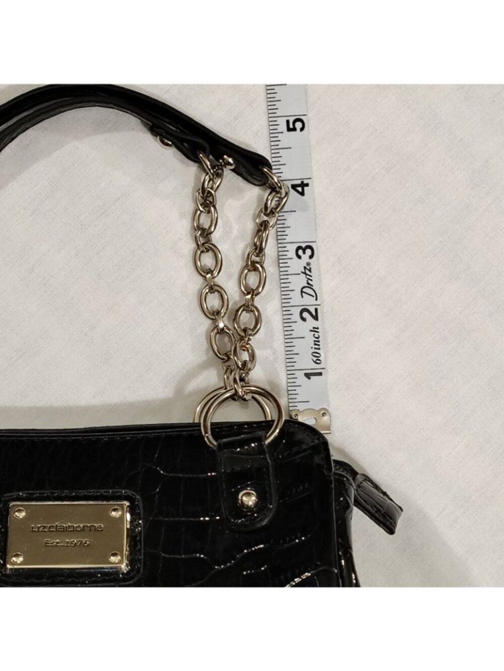 Liz Claiborne Handbag Purse Black 9"x6" Faux Croc Leather Shiny Pockets Chain - Picture 13 of 16